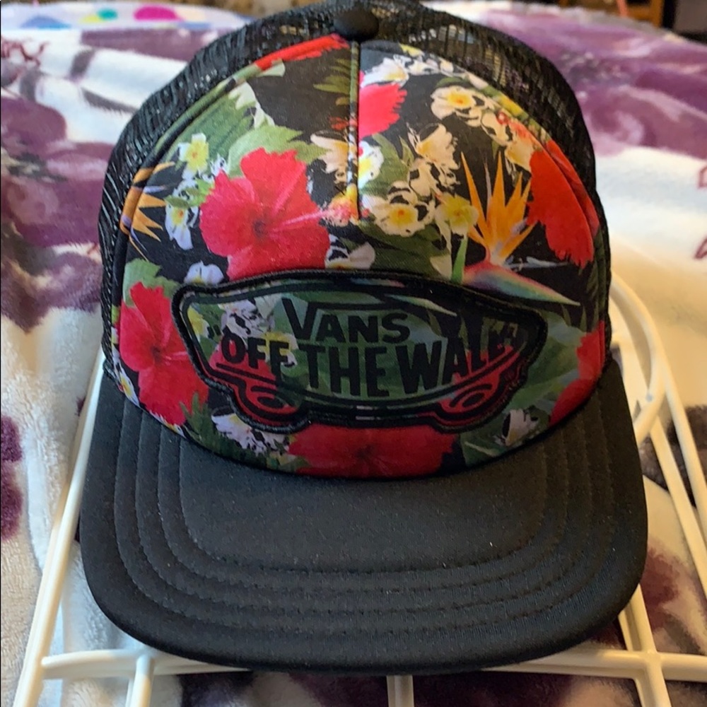 Vans trucker hat